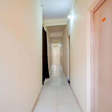 Super Townhouse Marathahalli Near Klm Fashion Mall 班加罗尔 外观 照片