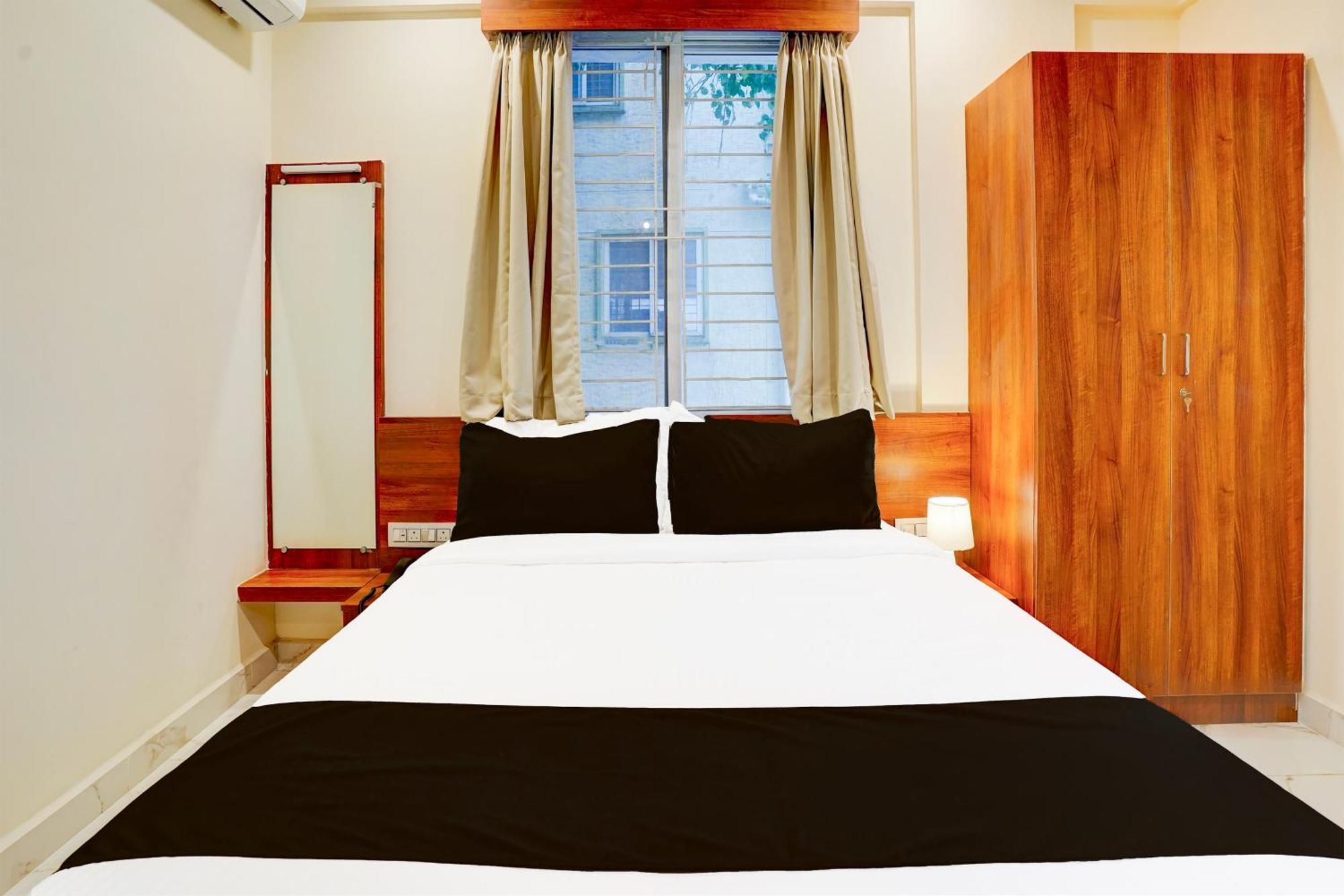 Super Townhouse Marathahalli Near Klm Fashion Mall 班加罗尔 外观 照片