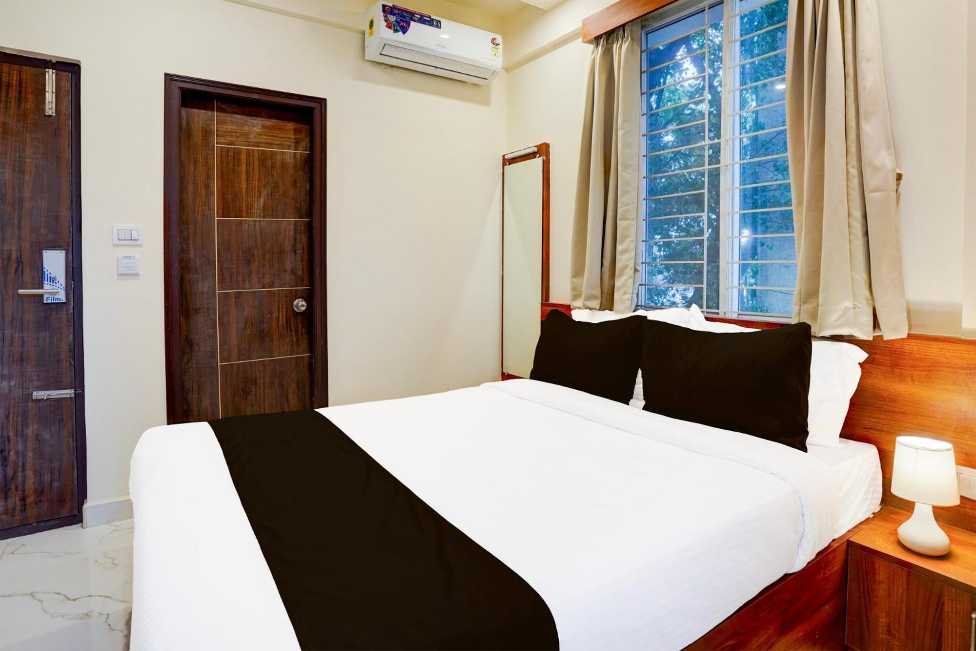 Super Townhouse Marathahalli Near Klm Fashion Mall 班加罗尔 外观 照片
