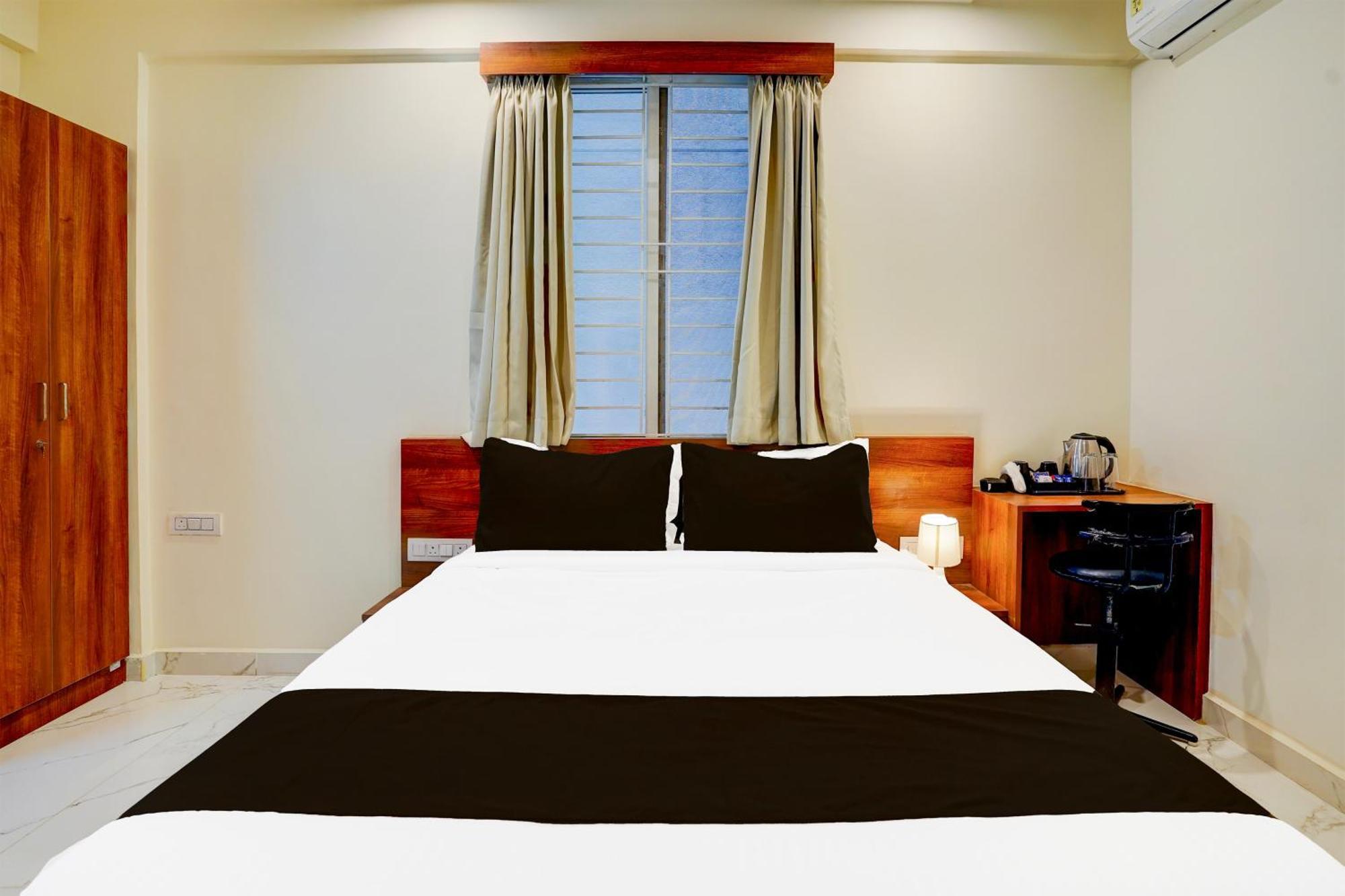 Super Townhouse Marathahalli Near Klm Fashion Mall 班加罗尔 外观 照片