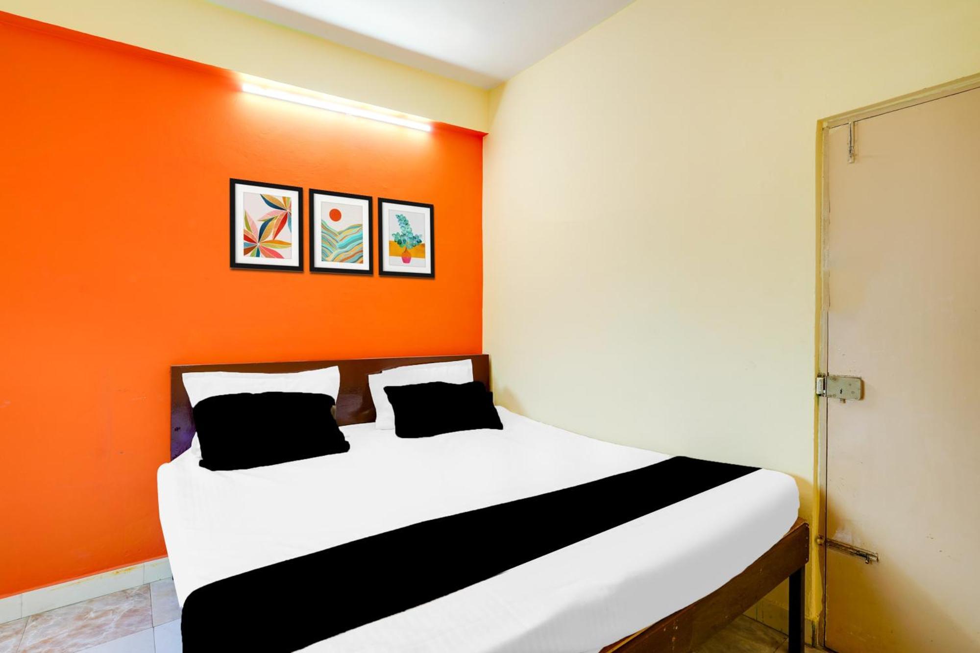 Super Townhouse Marathahalli Near Klm Fashion Mall 班加罗尔 外观 照片