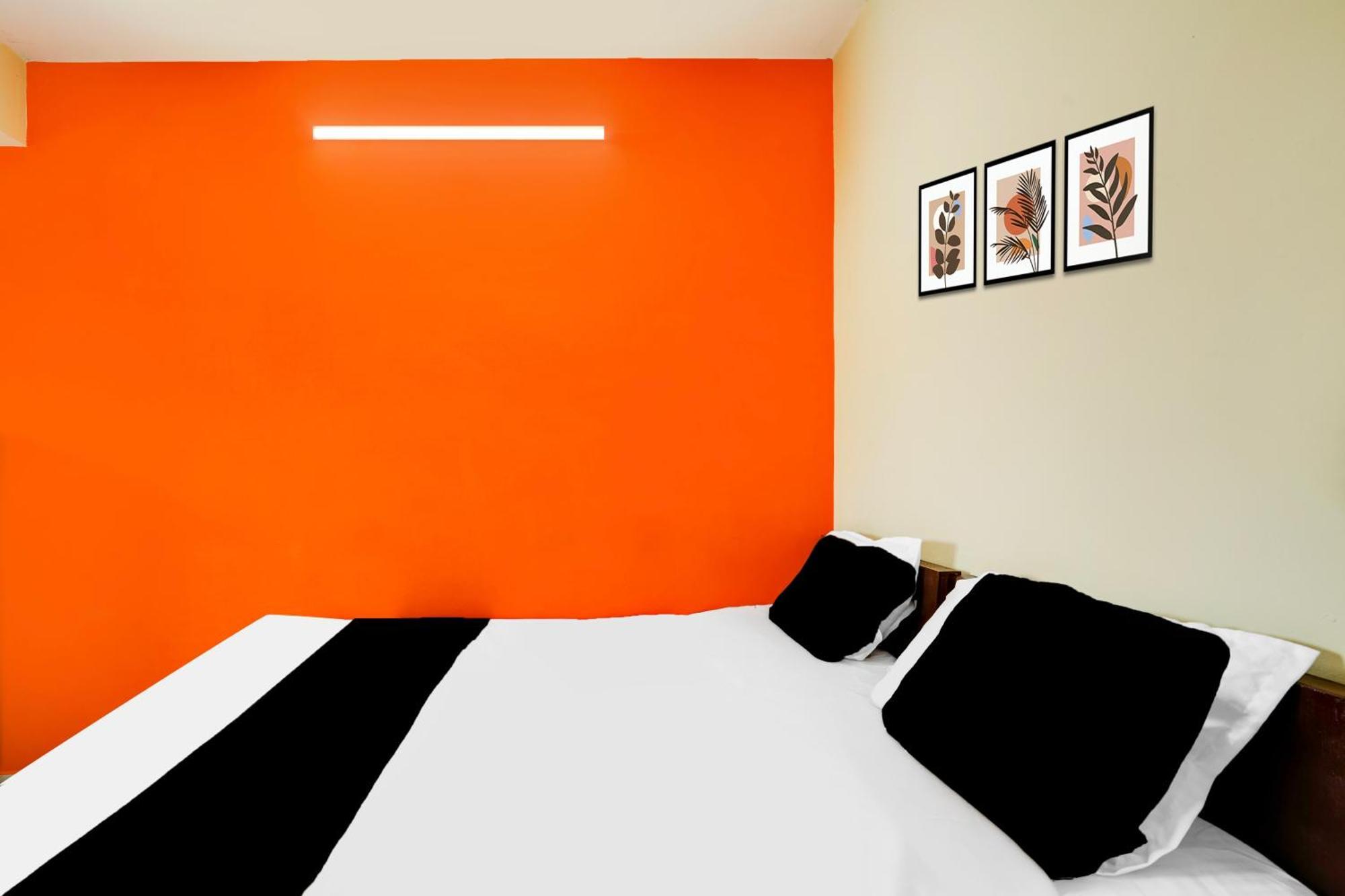 Super Townhouse Marathahalli Near Klm Fashion Mall 班加罗尔 外观 照片