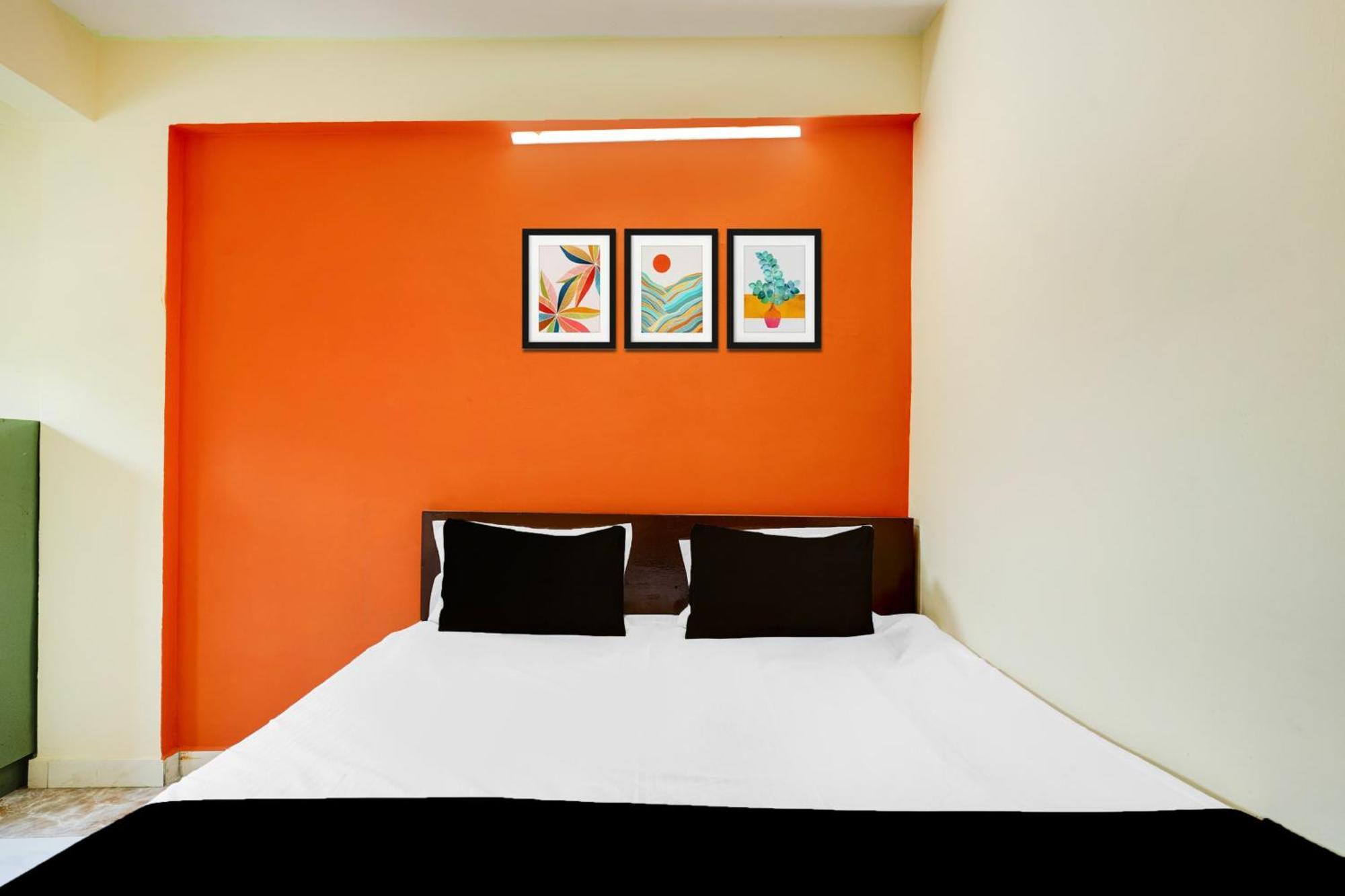 Super Townhouse Marathahalli Near Klm Fashion Mall 班加罗尔 外观 照片