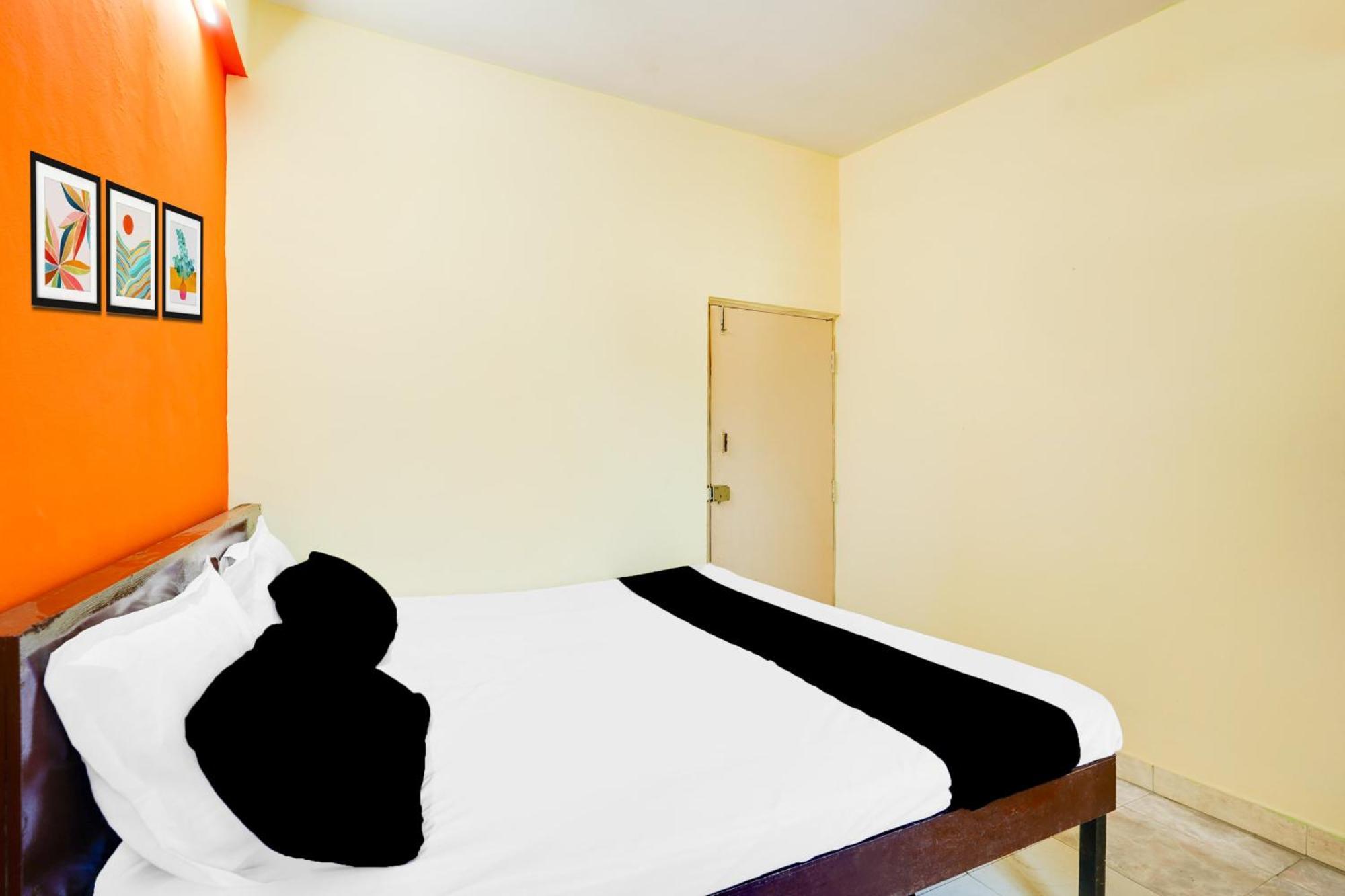 Super Townhouse Marathahalli Near Klm Fashion Mall 班加罗尔 外观 照片