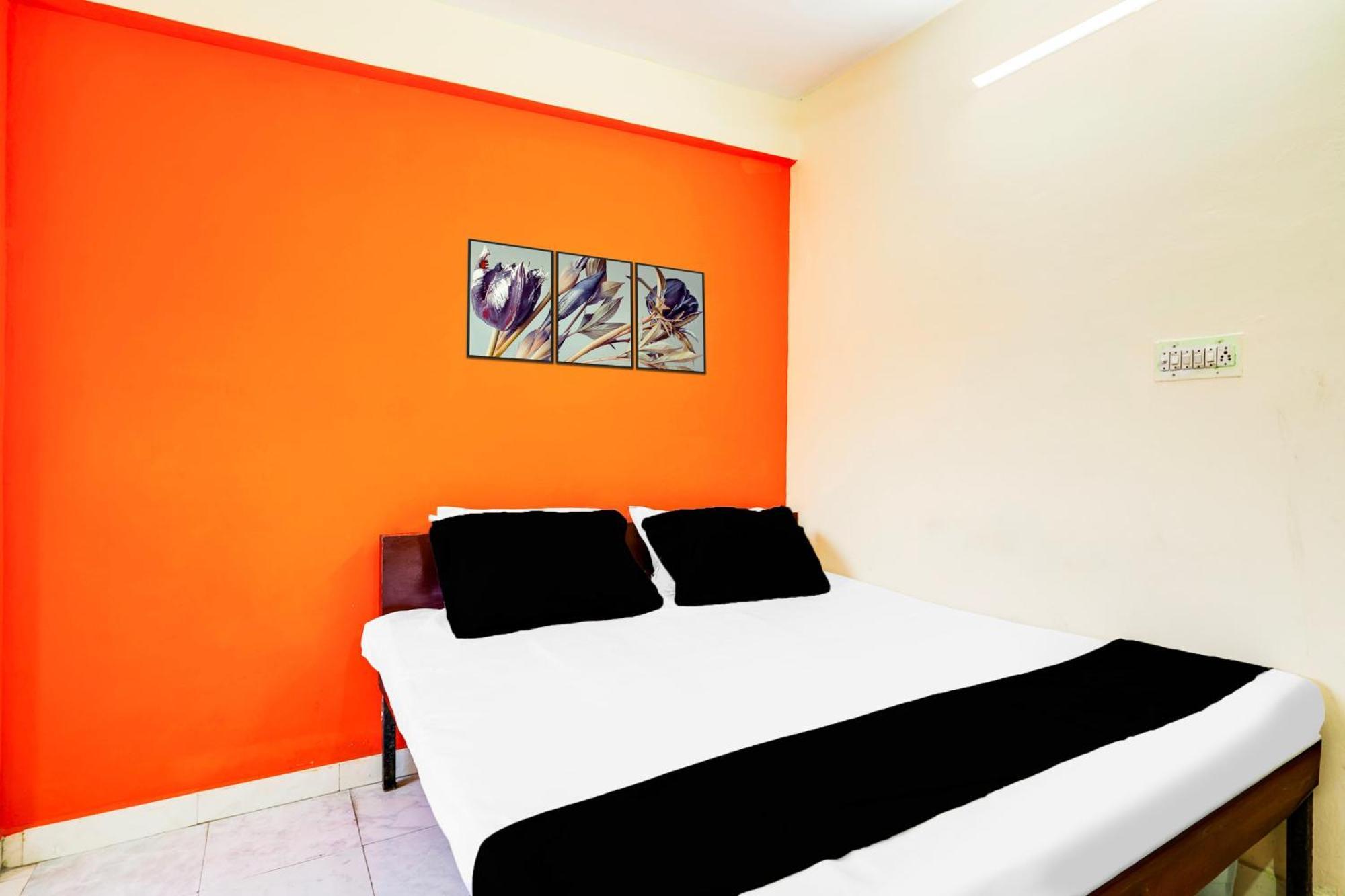 Super Townhouse Marathahalli Near Klm Fashion Mall 班加罗尔 外观 照片